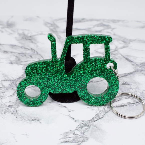Tractor Keychain - Picture 2 of 5